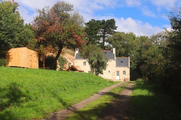 Une maison typique Bretonne, au bout du monde, la plage à pied
