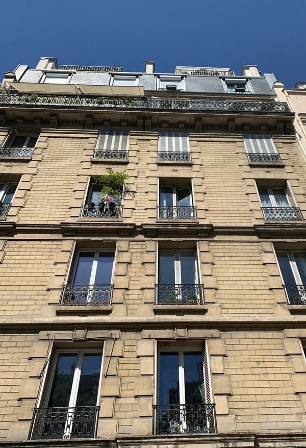Appartement parisien de 60m2 en plein coeur du 6eme.