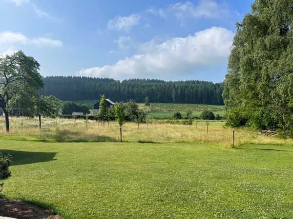 Maison de 5 chambres  , grand comfort , pleine de charme , avec vue sur les bois.