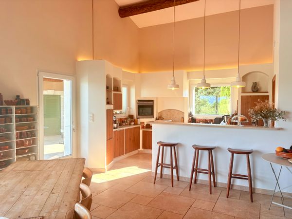 Maison de charme en Drôme provençale avec vue panoramique sur les montagnes!
