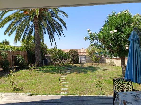 Appartement 80 m² avec jardin de 500 m² – plage à 3 min à pied à Ajaccio