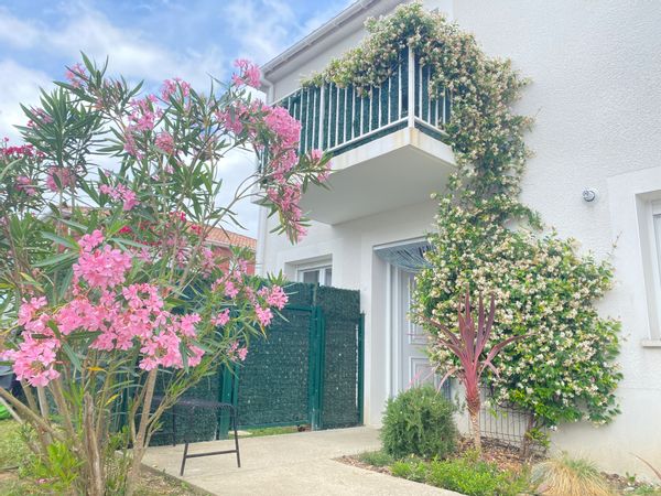 Charmante maison proche des plages! Sweet Home close to the Beach! Casa atractiva cerca de la playa!