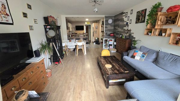Appartement entre gare et Thermes