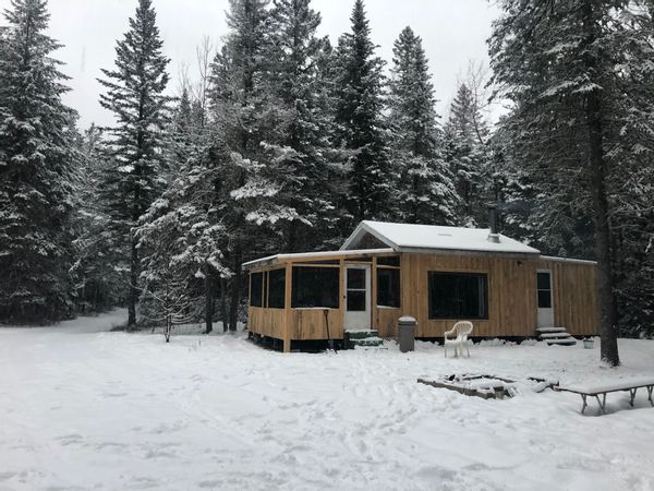Le refuge en forêt