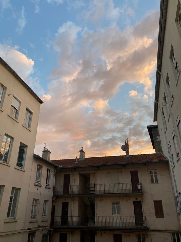 L’appartement canut de Maïa, Jérémie et leurs enfants. Entre presqu'île et Croix Rousse, bienvenue !