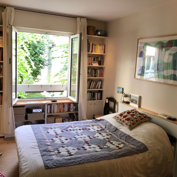 Family flat in the heart of the historic Marais, in central Paris