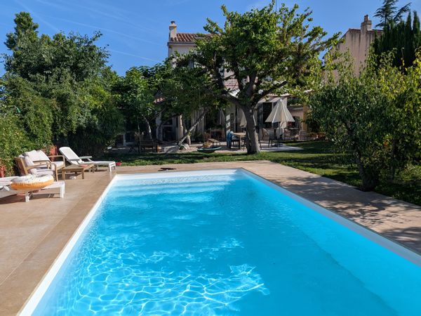 La maison de Carole et Lionel  Maison 2 chambres jardin piscine à Marseille