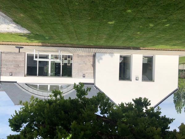 La maison de Eric proche de la mer avec son jardin clos