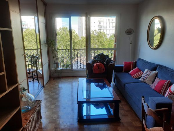 Appartement 38m2 lumineux à Montrouge, avec balcon et proche métro ligne 13