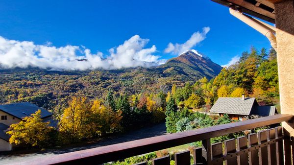 Petit nid douillet au pays des Écrins pour les amoureux de nature.