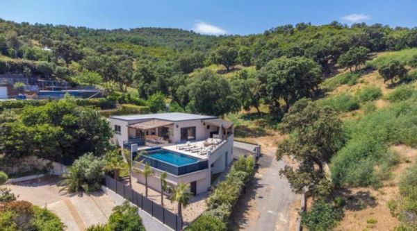 Villa Belenos
