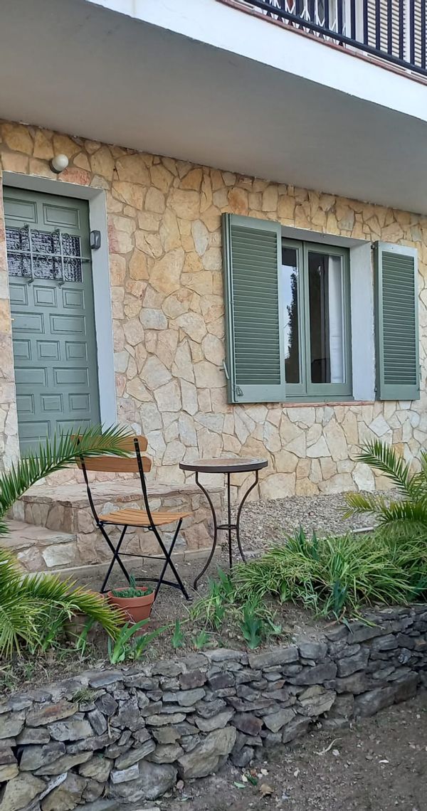 Chambre indépendante à 50 m de la mer sur la Costa Brava