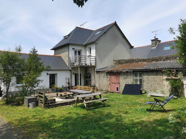 Maison familiale alliant la tranquillité de la campagne et les joies du bord de mer !