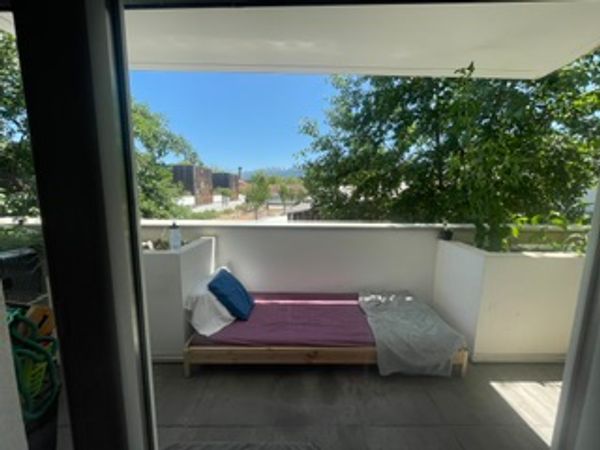 Appartement grenoblois, 3 pièces.