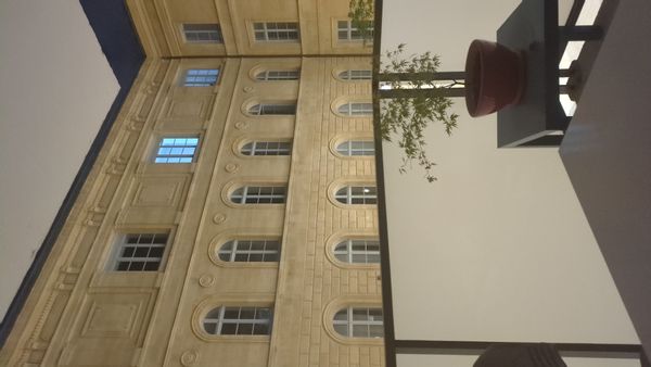 Appartement spacieux et lumineux dans un quartier calme de Bordeaux à proximité du coeur de ville