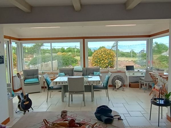 Maison en bord de mer à Plouarzel dans le Finistère.
