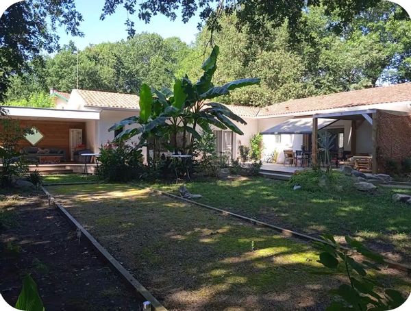 Tropic house