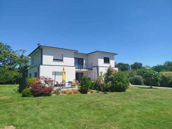 La maison de Marie et Damien entre campagne et mer