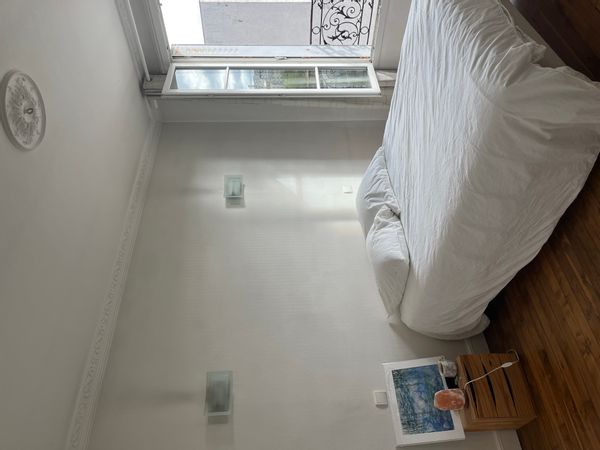 Appartement parisien typique, close to Canal