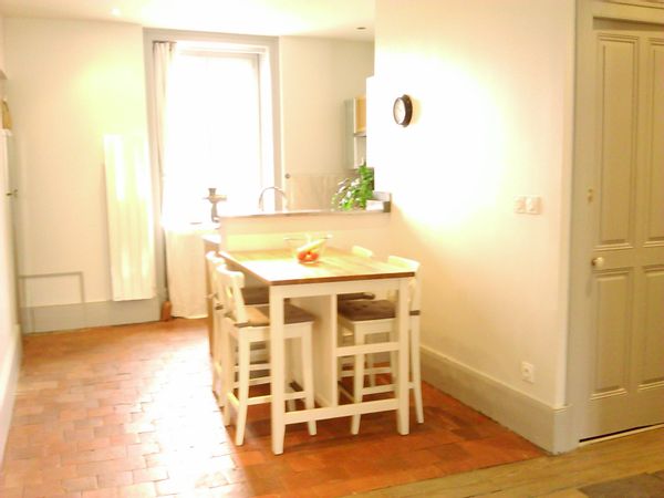 OPEN for the summer 2026 : Apartment 2 minutes on foot from Dole city center