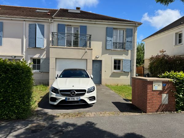 Disneyland Paris Family Home with Garden