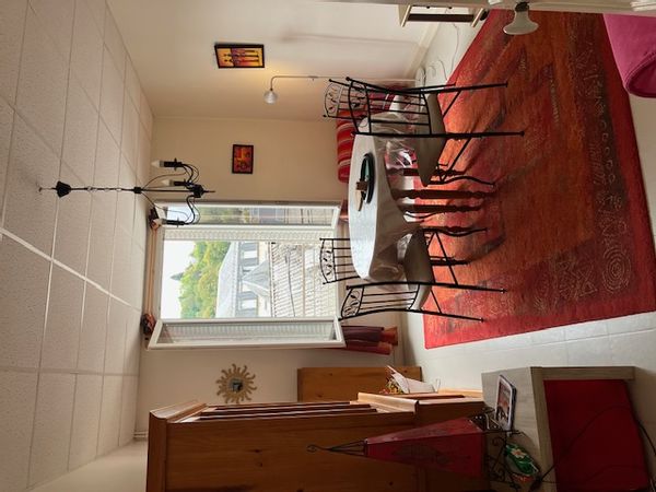 Logement familial de 50 m2 tout proche des Thermes et du centre ville.