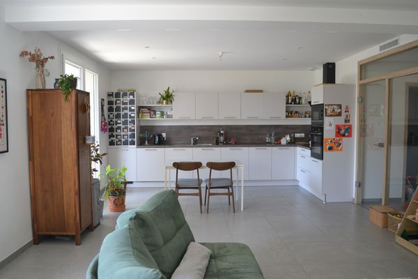 Appartement moderne et calme, en face du parc de l'Orangerie