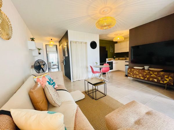 Appartement vue mer dans le quartier très prisé à étang z’abricot