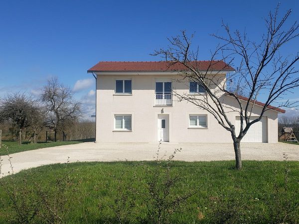 SEJOURNEZ A LA MAISON MIRABELLE Au bord du lac du Der, Charmante maison.