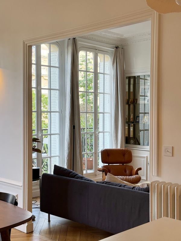 1. Élégant appartement haussmannien lumineux près de Nation 