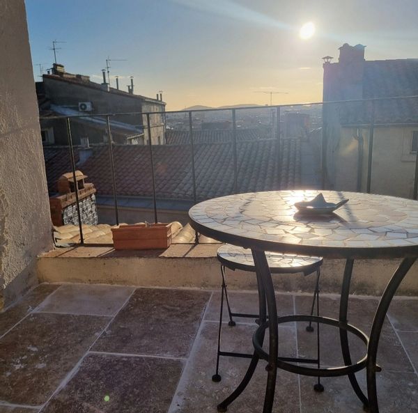Studio Terrasse au cœur de l'écusson