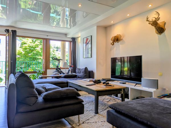 La maison est bien placée, proche des point d'interet et du centre ville et très lumineux.