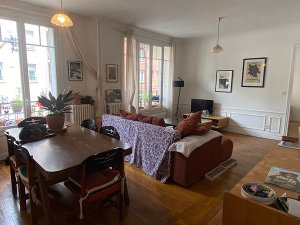 Un appart cool à 5 minutes de Paris (Mairie des Lilas)