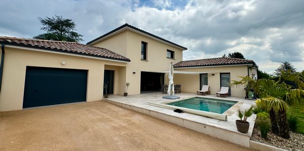Maison avec piscine au coeur de la route des vins (et à 45min de Lyon)