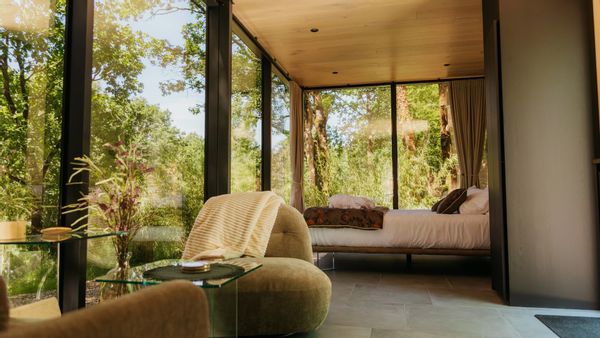 Lodge (Miroir) avec spa dans la nature