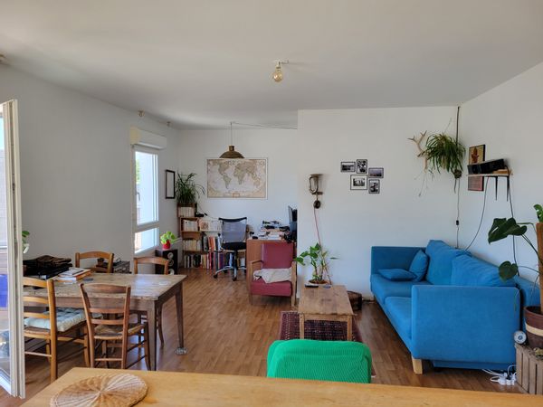 Appartement avec grand séjour / cuisine ouverte très agréable et lumineux