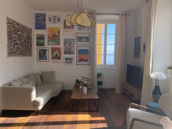 L'appartement vue mer et vieux port de Livia