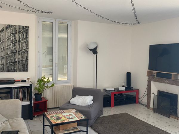 La maison de Jam Maison typique rénovée à 2 pas de la Loire à vélo pour 5.