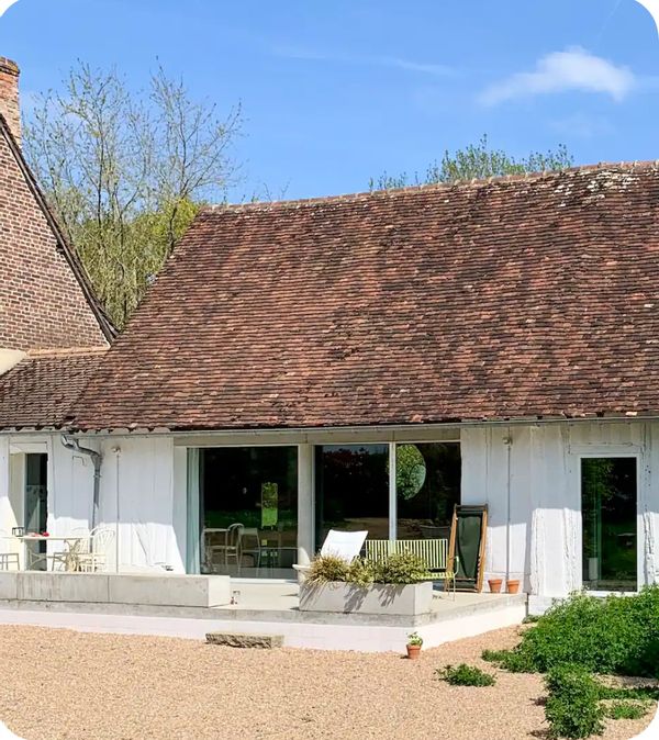 Evasion à la campagne : maison d'architecte au vert