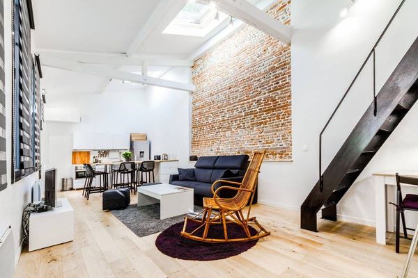 Appartement de type loft en centre ville de Toulouse, climatisé.