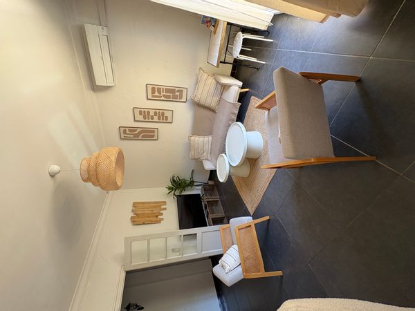 Belle appartement 3 chambres idéal pour une famille.  Très bien situé à 15 min en voiture de la mer