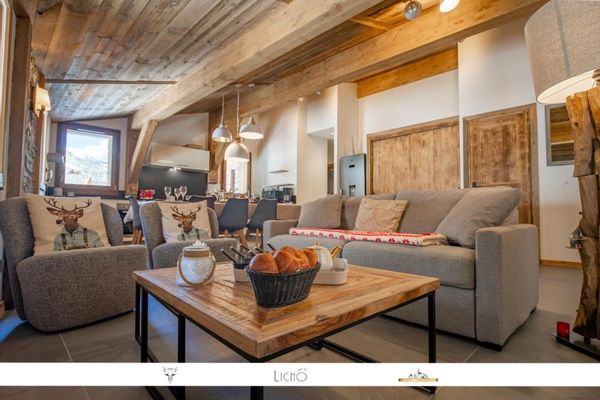 Bel appartement mansardé aux pieds des pistes de Bonneval-sur-Arc.