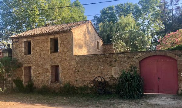 Maison au coeur des vignes