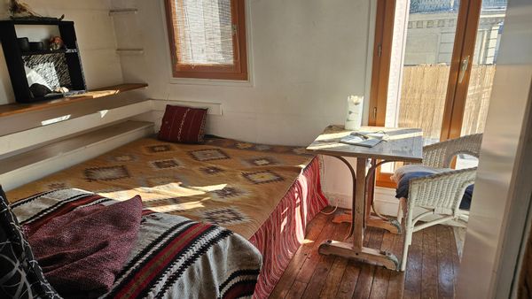 Charmant studio sous les toits de Paris au coeur du Marais