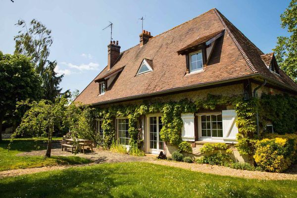 Maison de charme dans son écrin de verdure