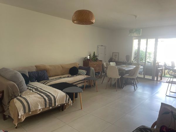 Appartement  en rez de jardin moderne et confortable au cœur des quartiers sud de Nouméa.