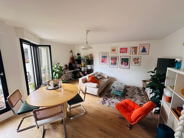 Appartement 3 pièces, à 15 min du centre-ville de Paris en transport