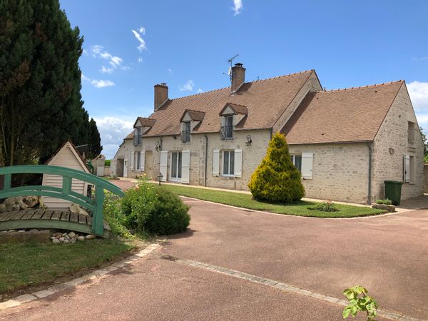 Grand gîte •Piscine chauffée/Sauna • Loire & Chambord