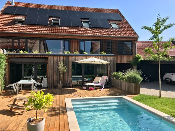 La Grange - grande maison familiale avec piscine