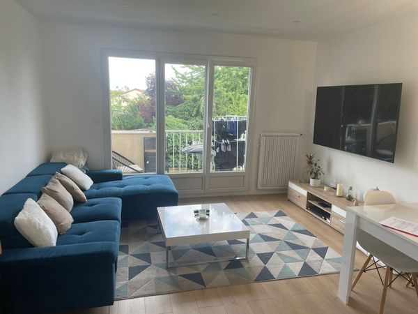 La maison de Florine, petit appartement proche de Paris, à moins de 30 minutes des champs-elysées